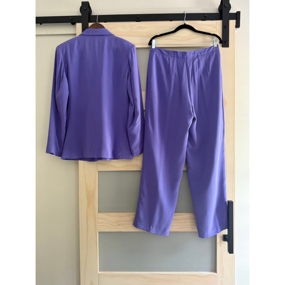 Vintage Adolfo Studio 100% Silk Lavender Purple Pant Suit Blazer & Trousers Set - Picture 2 of 10